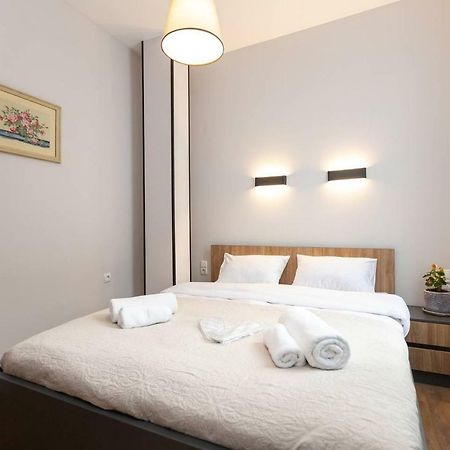 Wehost Apartment Near Fabrika Tbilisi Eksteriør billede