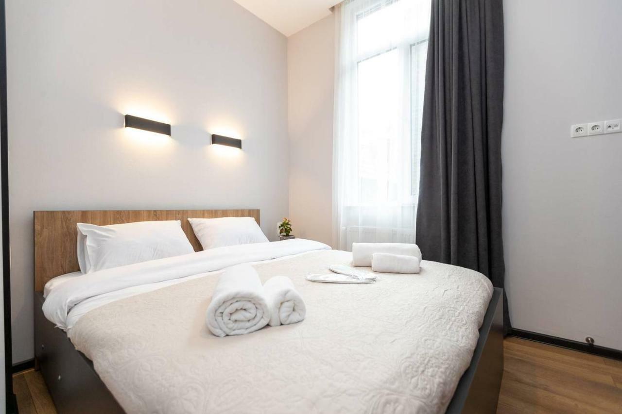Wehost Apartment Near Fabrika Tbilisi Eksteriør billede
